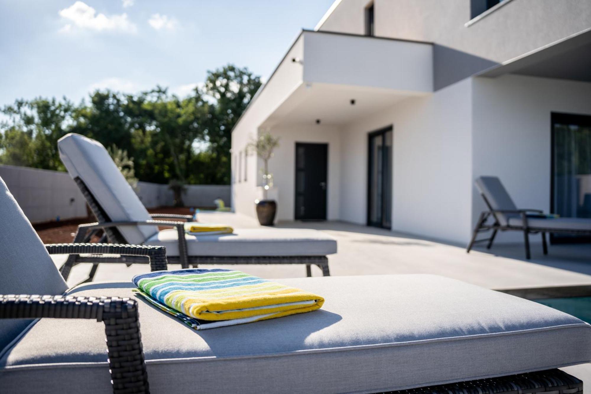 Istra Relax Smaragd * Rebici